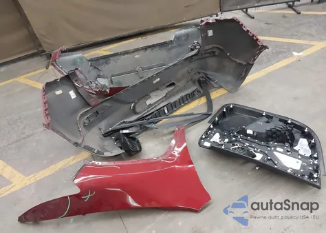 2015 Jeep Cherokee Latitude из США, поврежденный, VIN 1C4PJLCB1FW721881